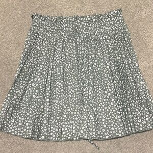 Floral Print Pleated Skirt